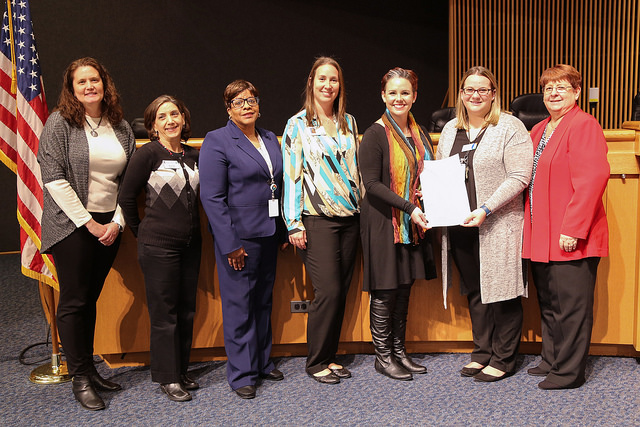 25802150417_3c644ace40_z